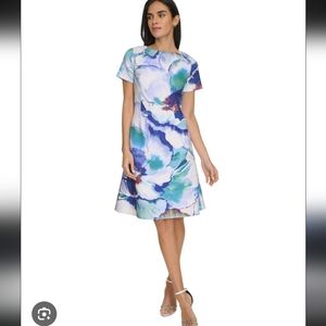 CALVIN KLEIN. MACY'S PULL. NWT